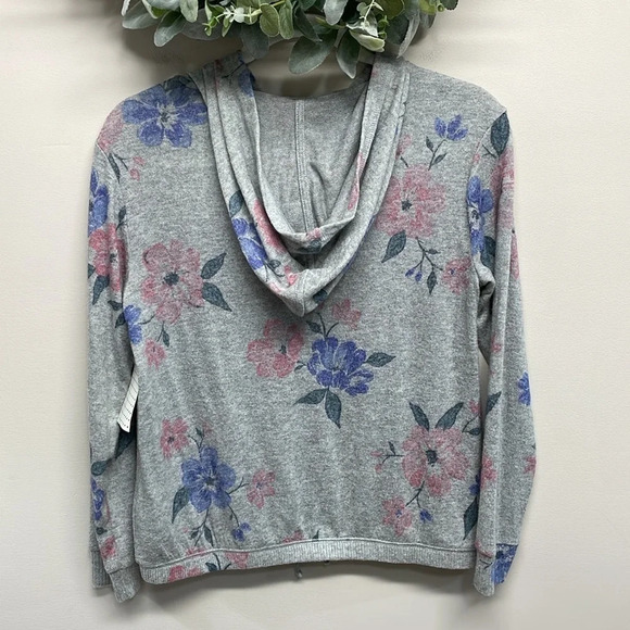 NWT Bailey Lane Crop Tie Front Brushed Pullover Light Grey Floral Hoodie L - Picture 2 of 16